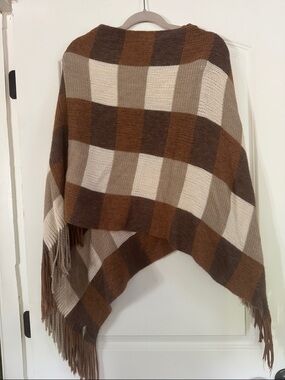 Plaid Fringe Knit Poncho in Brown & Cream
